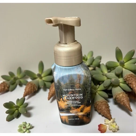Bath‎ & Body Works Foaming Hand Soap  Mountain Teakwood 8.75 oz - Picture 5 of 9